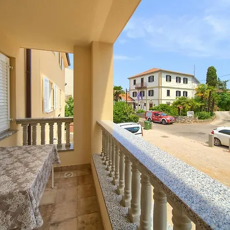 Apartmani Dal Malinska Exterior photo