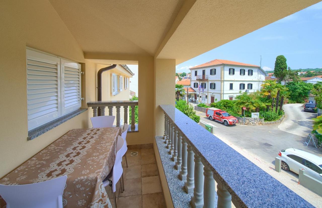 Apartment Dal *