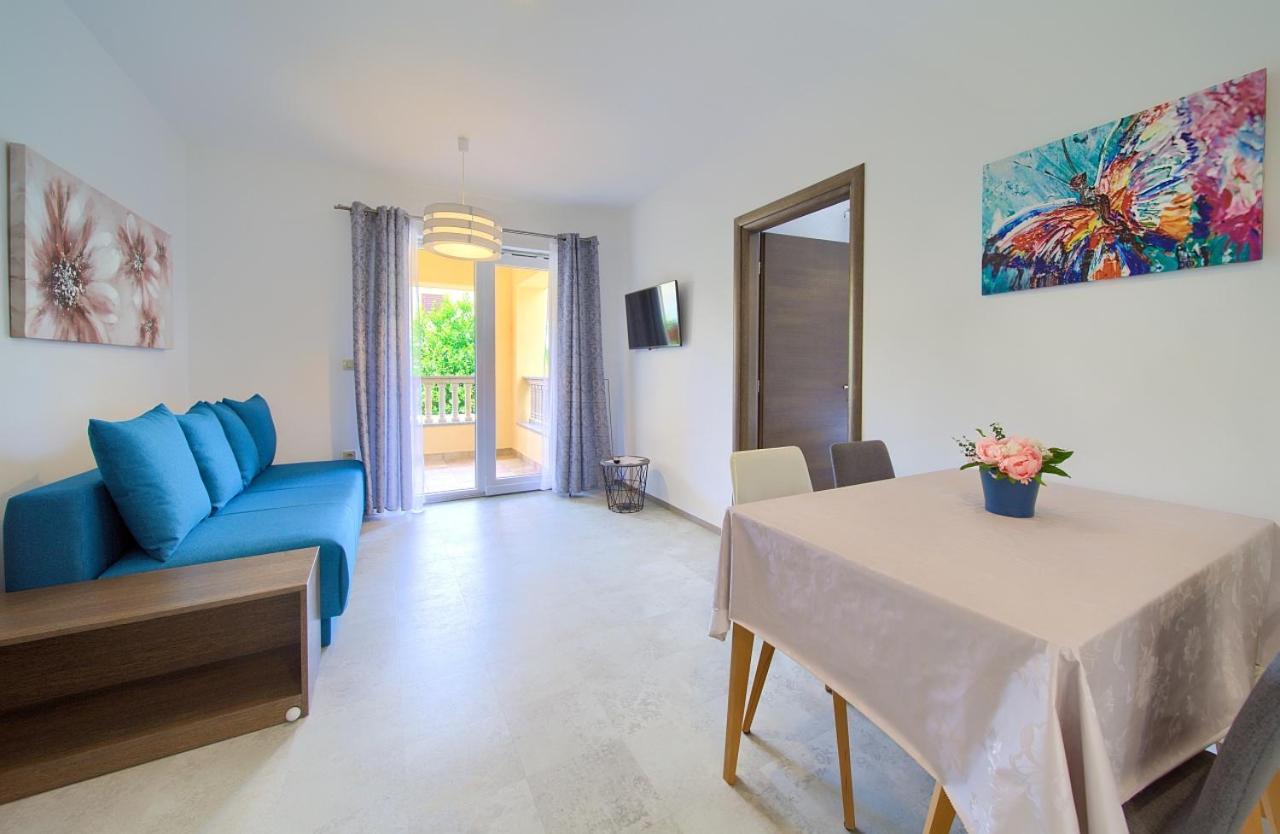 Apartment Dal *