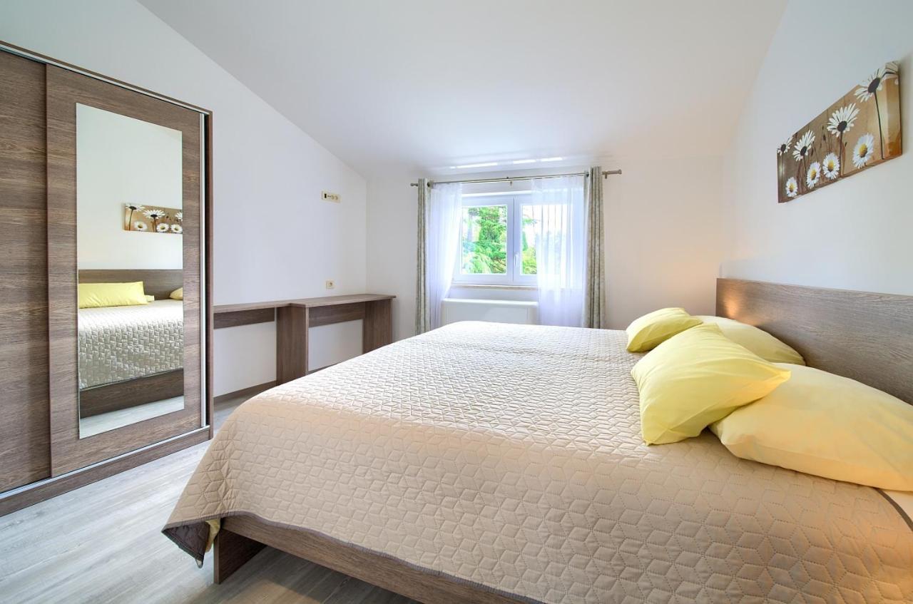 Apartment Dal *